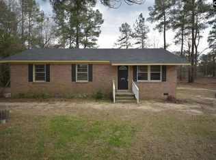 121 Robin Heights Rd, Elgin, SC 29045