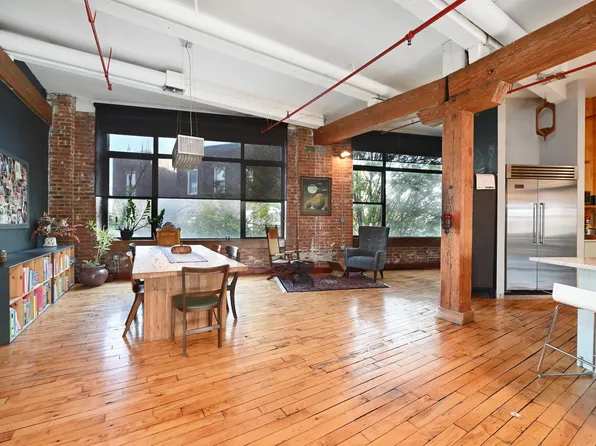 1620 Manhattan Avenue image 9 of 20