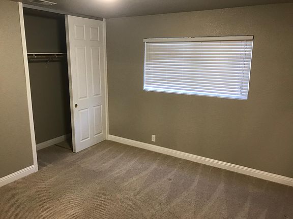 4th image of 2467 Aram Ave