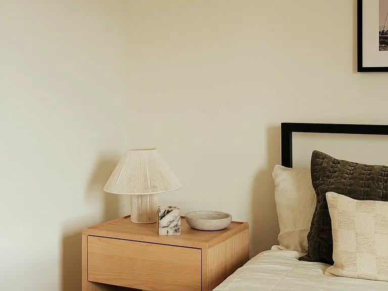 Furnished Apartment in Hollywood, LA _ Lorena Darquea