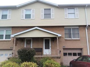 1143 Hampton Dr, Victor, NY 14564