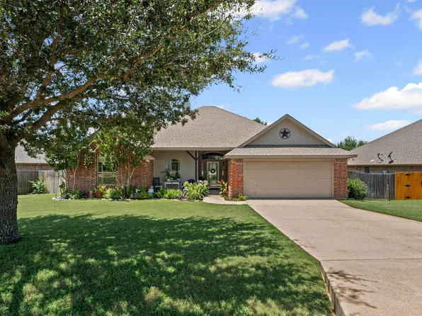 1003 Winding Rd, Granbury, TX 76049