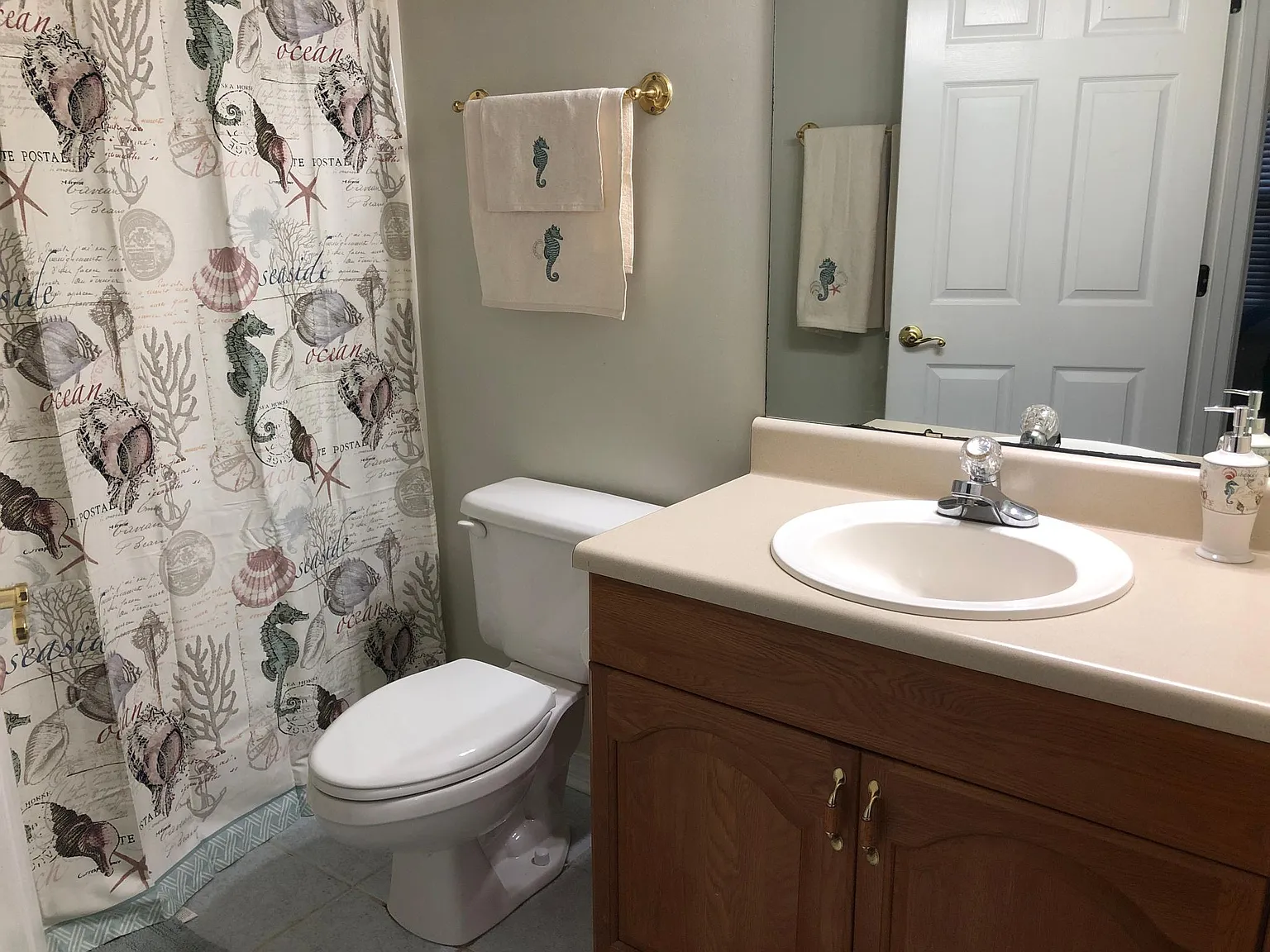 1540 Stanford Rd — Photo 4