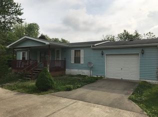 728 W Hospital Rd, Paoli, IN 47454