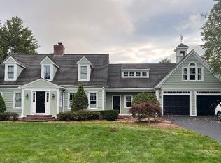 16 Pheasant Run Rd, Lakeville, MA 02347