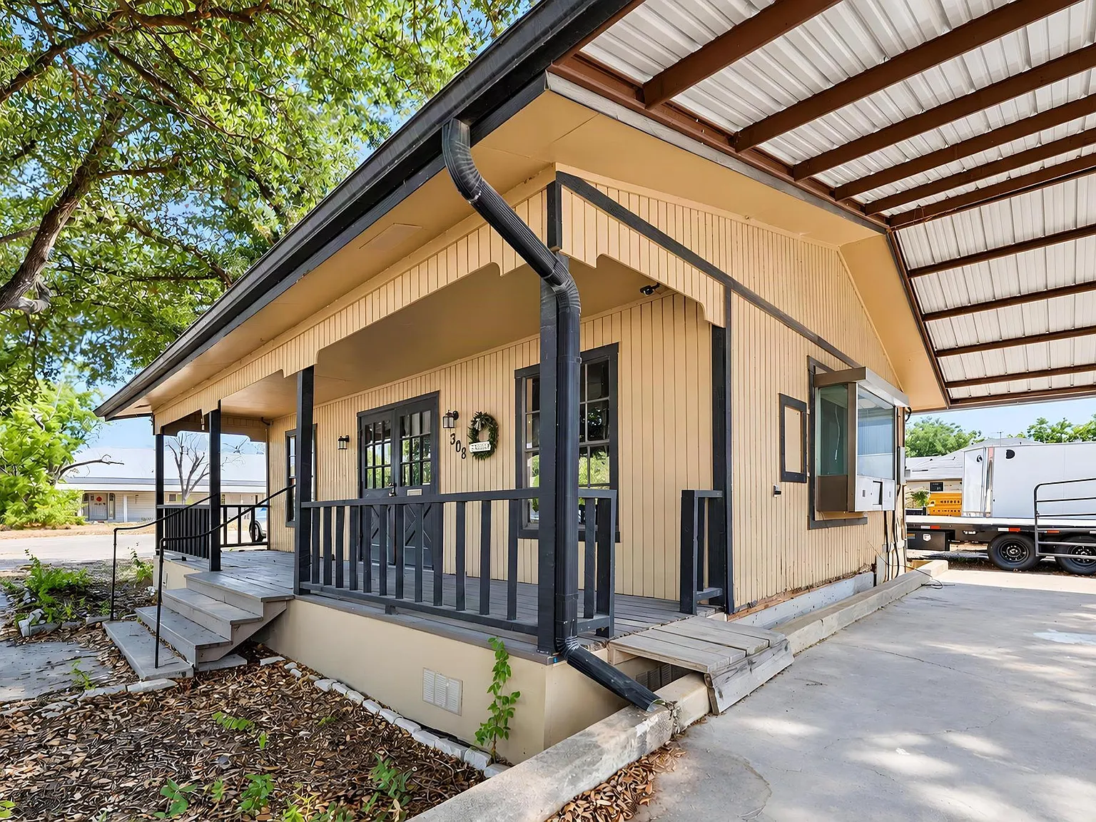 1 bed, $1,250 — Photo 2