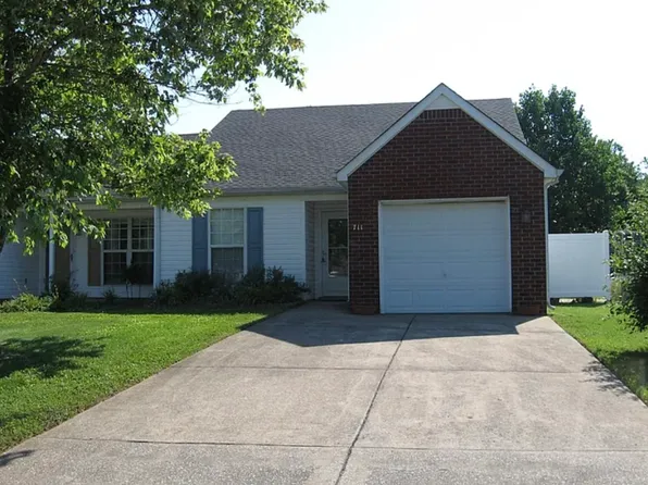 711 Dellwood Dr, Smyrna, TN 37167