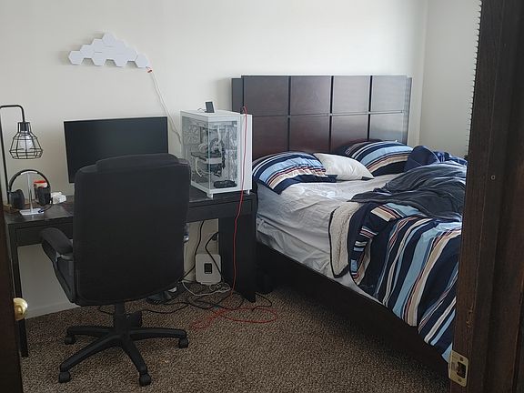 5th image of 9105 Kennedy Ct APT 306