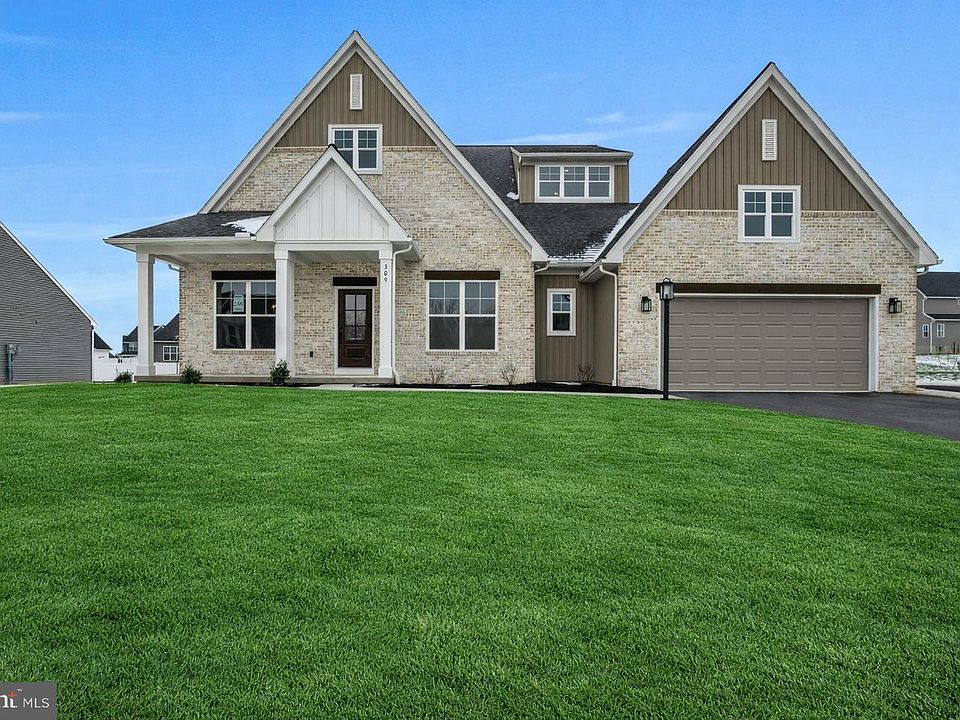 1st image of 309 Deerfield Ln