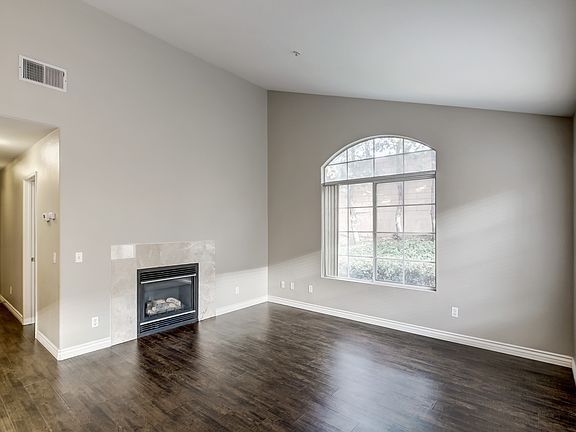 3rd image of 25595 Prospect Ave