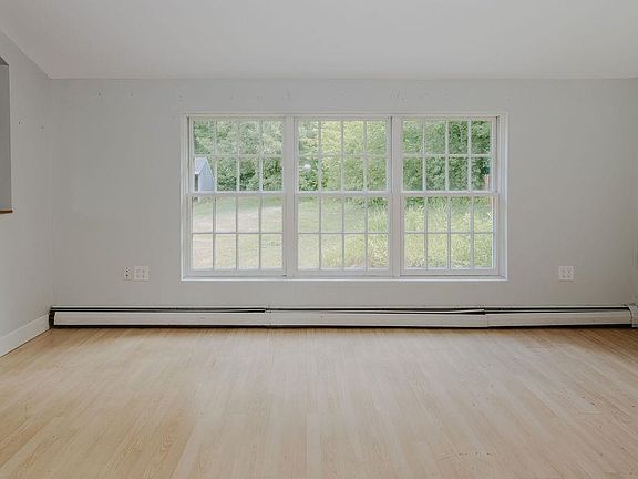 4th image of 67 Indian Acres Drive
