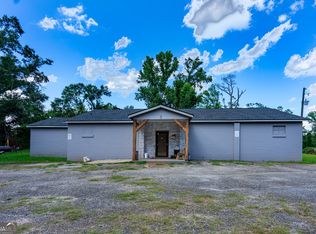 107 Lovelace Rd, West Pt, GA 31833