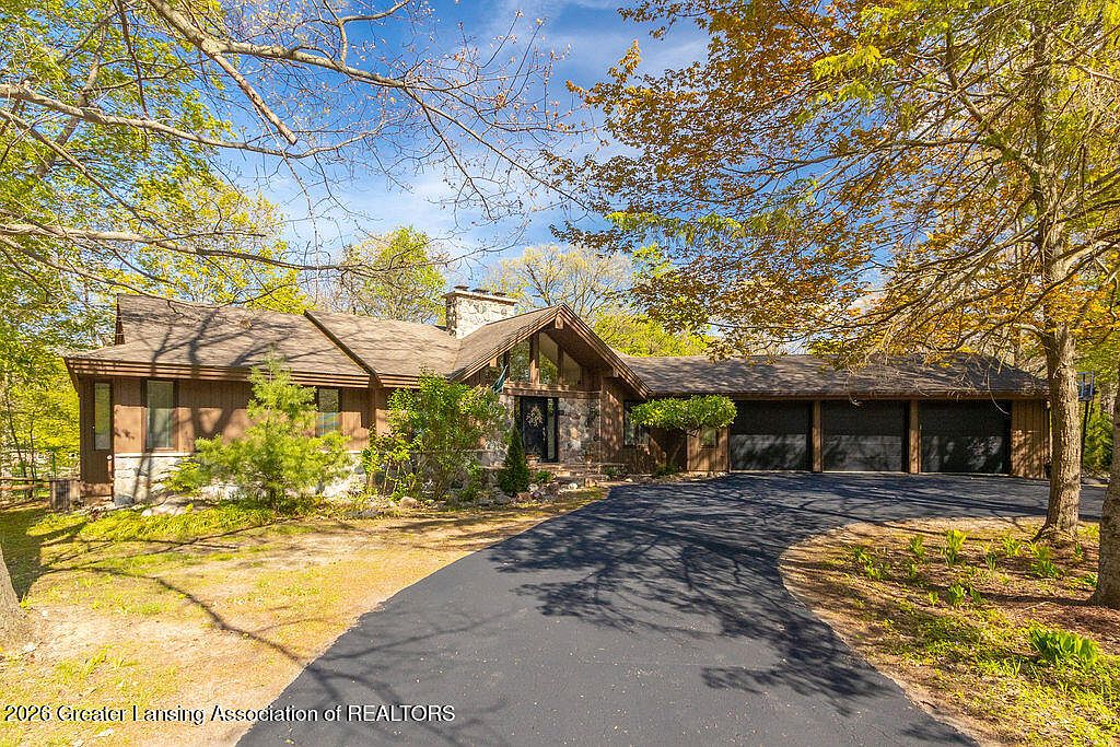 4268 Sugar Maple Ln, Okemos, MI 48864 | MLS #295830 | Zillow