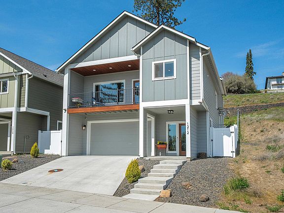 3rd image of 1212 W Cora Ave