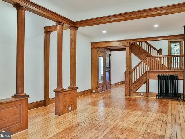 102 Washington Ave, Ephrata, PA 17522