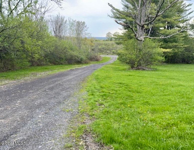2nd image of 1027 Township Road