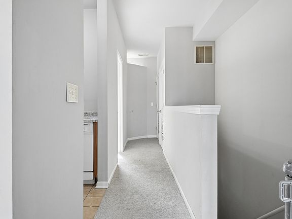 5th image of 738 S Kedzie Ave #2