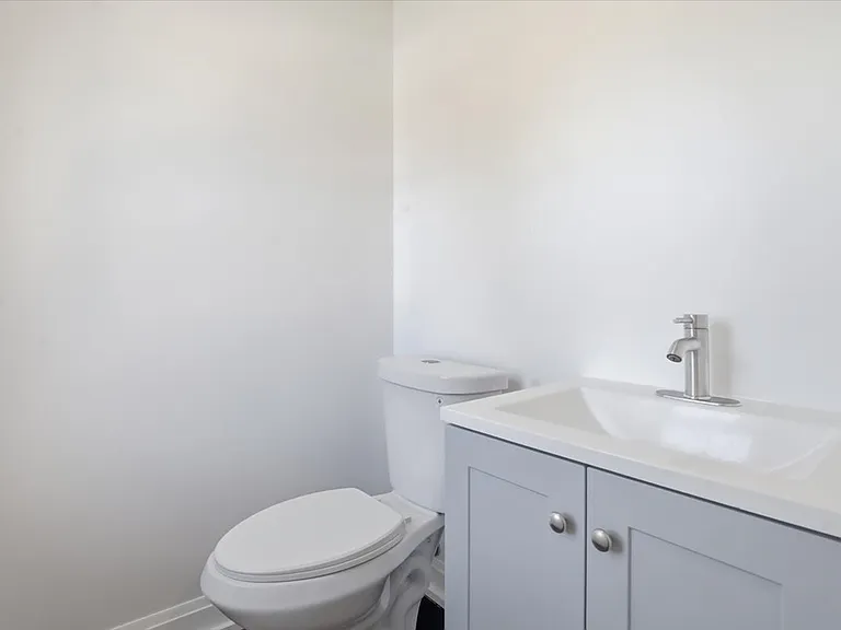 297 E Lakeview Ave #0 — Photo 25