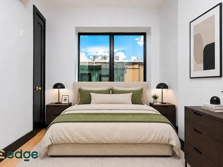 561 4th Ave #2B — Photo 6