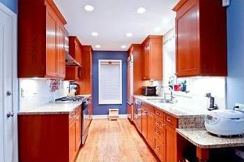 4th image of 6744 N Kenton Ave