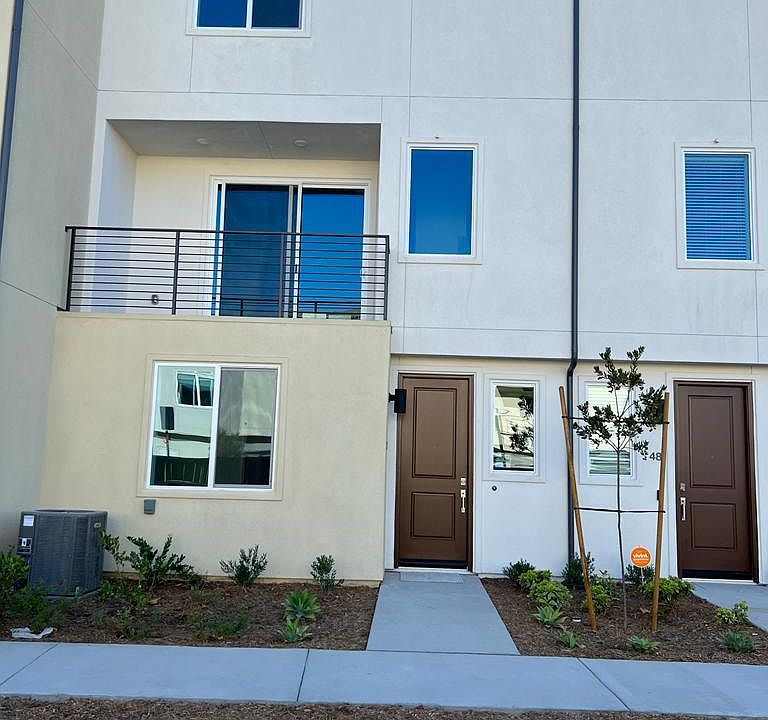 1st image of 5484 Seacliff Pl Unit 47