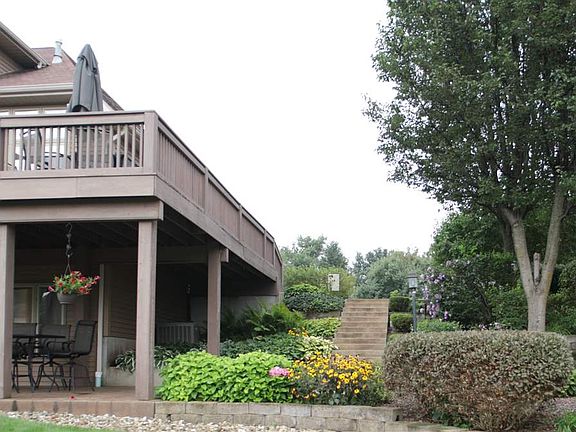 4th image of 51920 Watersedge Ct