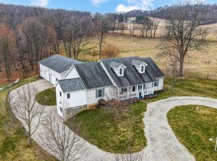 4415 Crumley Rd SW, Lancaster, OH 43130