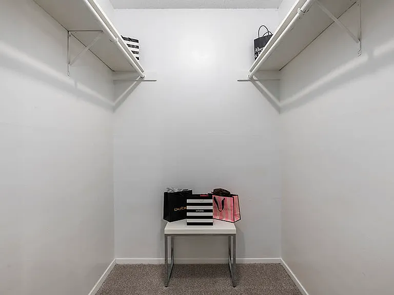 Artwood Apartment Homes — Photo 10