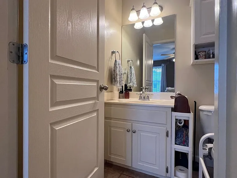 2109 Harris Dr #50 — Photo 11
