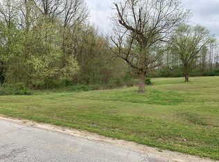 29 Ben Sanders Rd, Humboldt, TN 38343