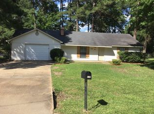 303 Shenandoah Rd N, Brandon, MS 39047