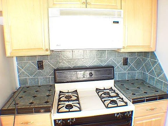 Kitchen; stock photos do not show updates.