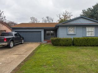 2209 English Dr, Garland, TX 75041