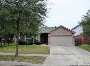 8614 Redwood Bnd, Helotes, TX 78023