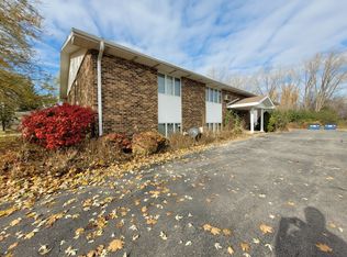 633 W Factory St, Seymour, WI 54165