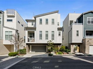 2112 Tidewater Cir, Costa Mesa, CA 92627