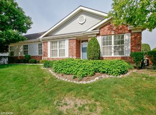 13300 S Bayberry Ln, Plainfield, IL 60544