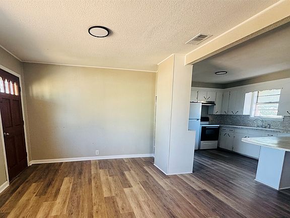 5th image of 601 6th Ave