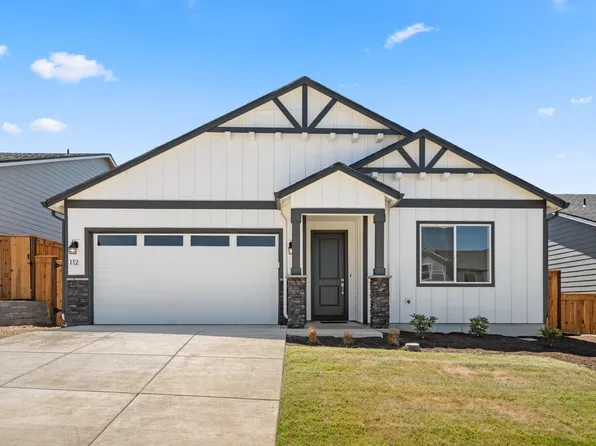 112 Valemont Dr #17, Eagle Point, OR 97524