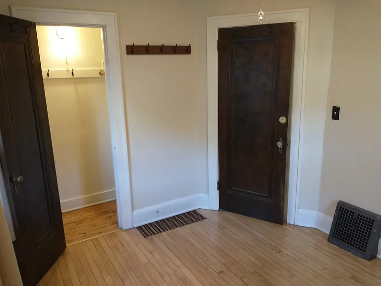 1315 29th Ave NE #1 — Photo 20