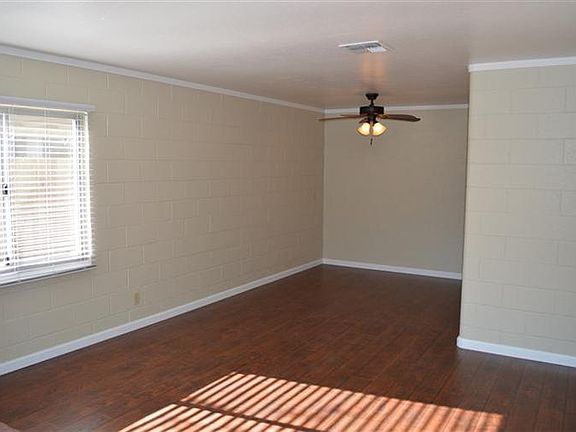 3rd image of 1250 Rosemary Ln