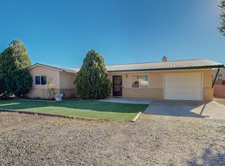 1104 Harrison Rd, Santa Fe, NM 87507