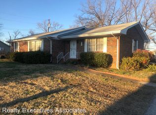 400 Kyker Rd, Greenback, TN 37742