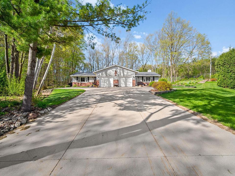 1st image of 2120 Willowbrook DRIVE