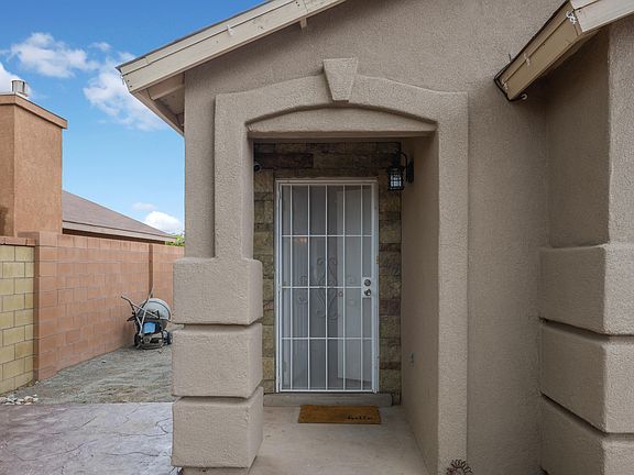 4th image of 9304 Verdad Del Luz Ct SW