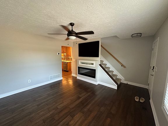 Living Room, fireplace provided additional heat and tv will stay