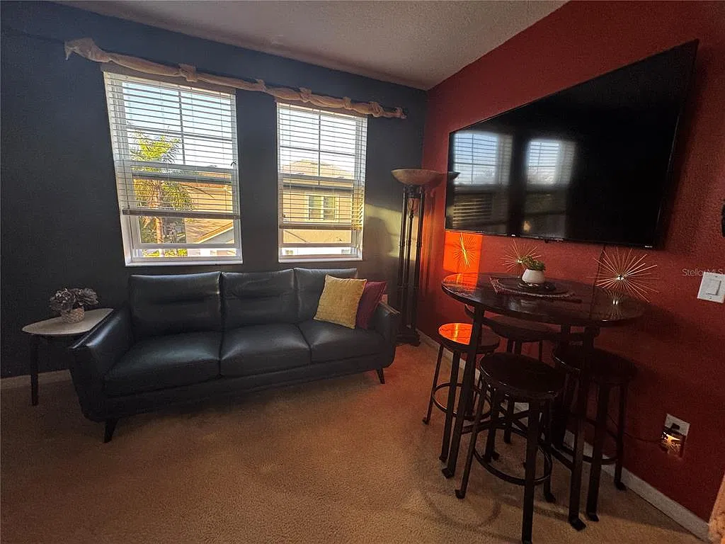 1 bed, 1.0 bath, 504 sqft, $2,000 — Photo 2