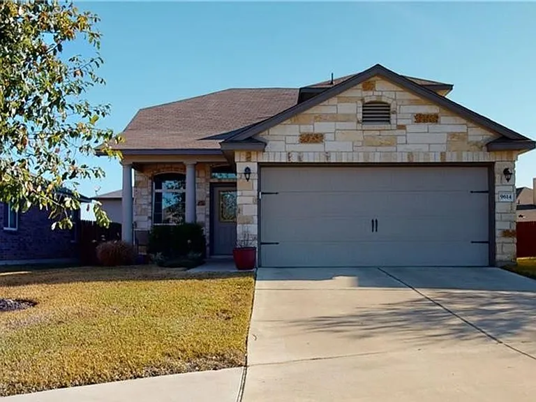 9614 Rogano Ct — Photo 1