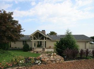 137 Oostagala Dr, Loudon, TN 37774