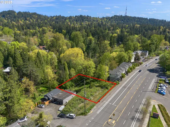 4255 SW Beaverton Hillsdale Hwy, Portland, OR 97221